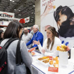 How do I plan my Petfood Forum experience?